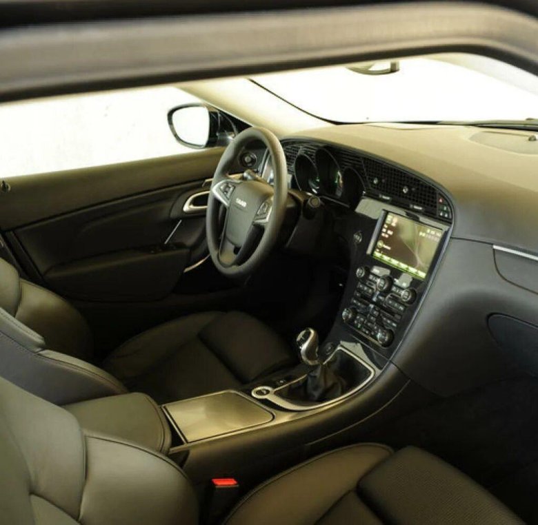 Saab 9-5 2010 салон