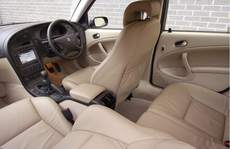 Saab 9-5 2005 салон