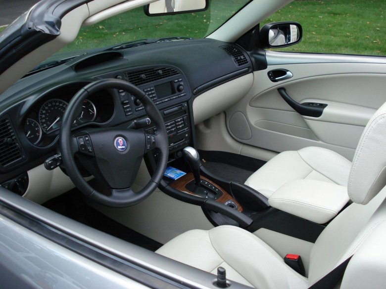 Saab 9-3 салон