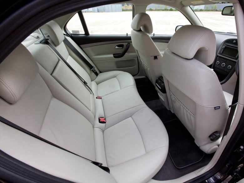 Saab 9-3 2008 салон
