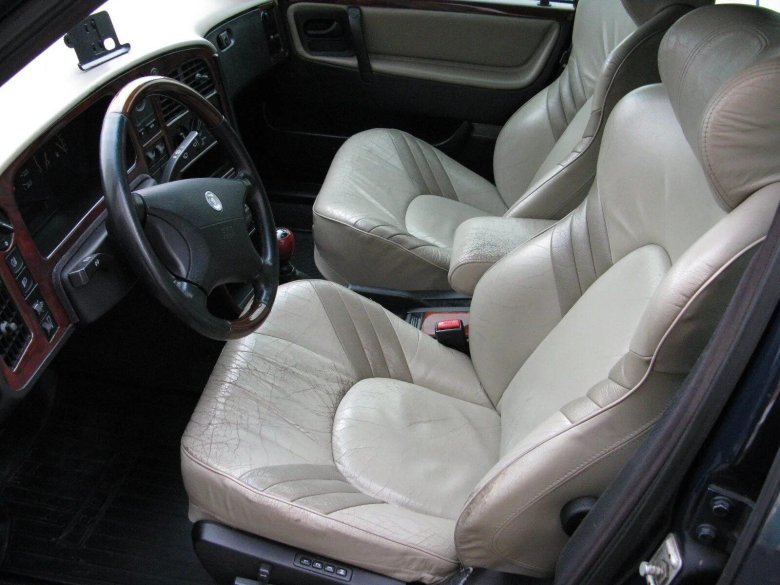 Saab 9000 салон