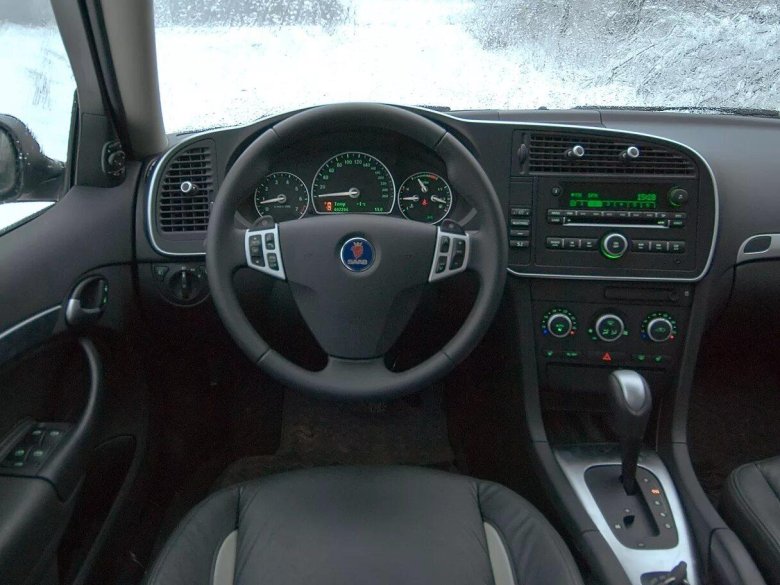 Saab 9-3 салон