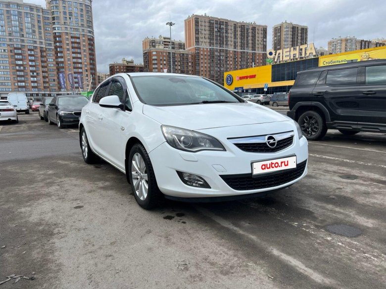 Опель астра j хэтчбек