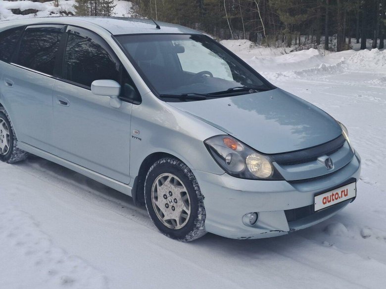 Хонда стрим 2004