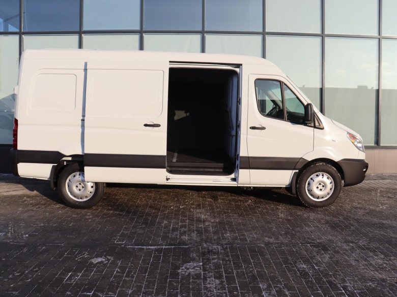 Sollers ATLANT фургон