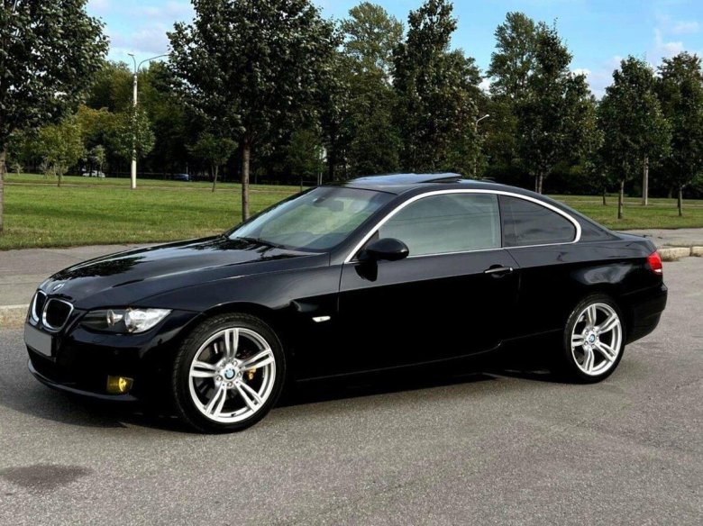 BMW 325 2008 купе темно синяя