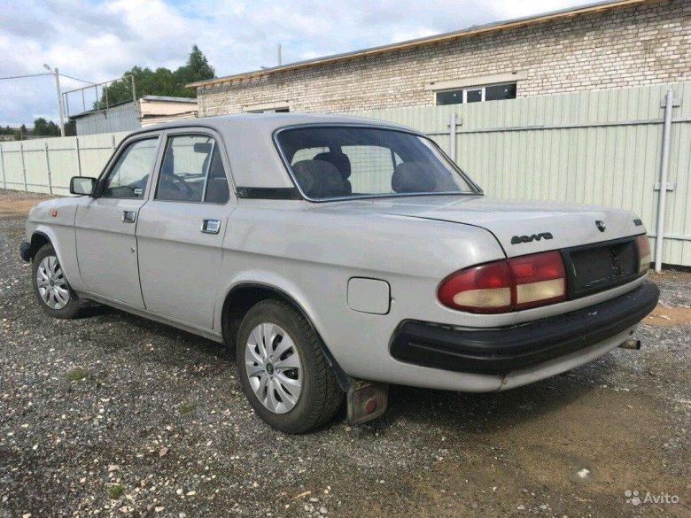 ГАЗ 3110 серая