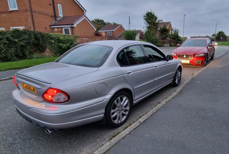 Jaguar x-type 2002