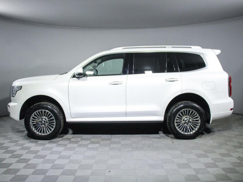 Танк 500 белый