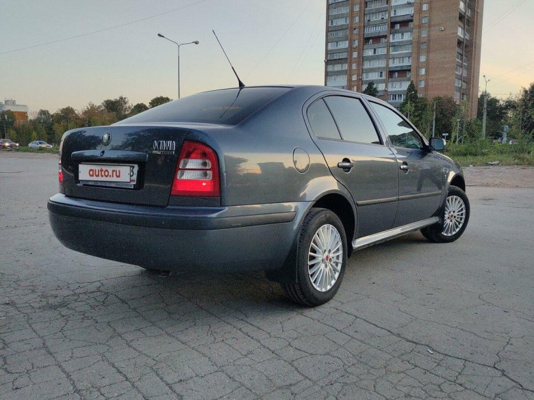 Skoda Octavia Tour r16