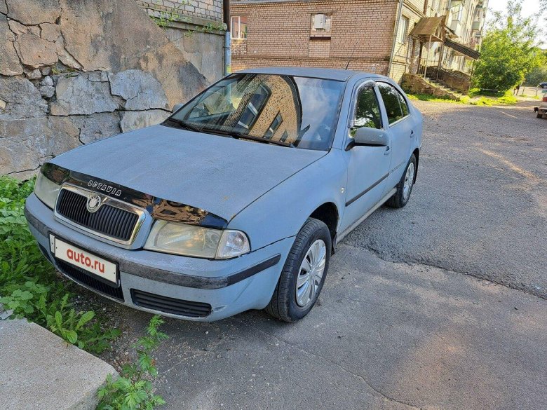 Шкода 2002 года