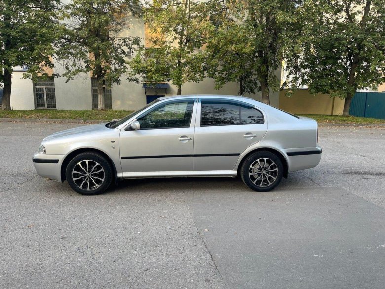 Шкода Октавия 2002