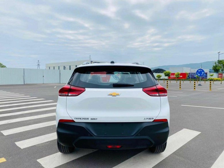 Шевроле трекер 2023