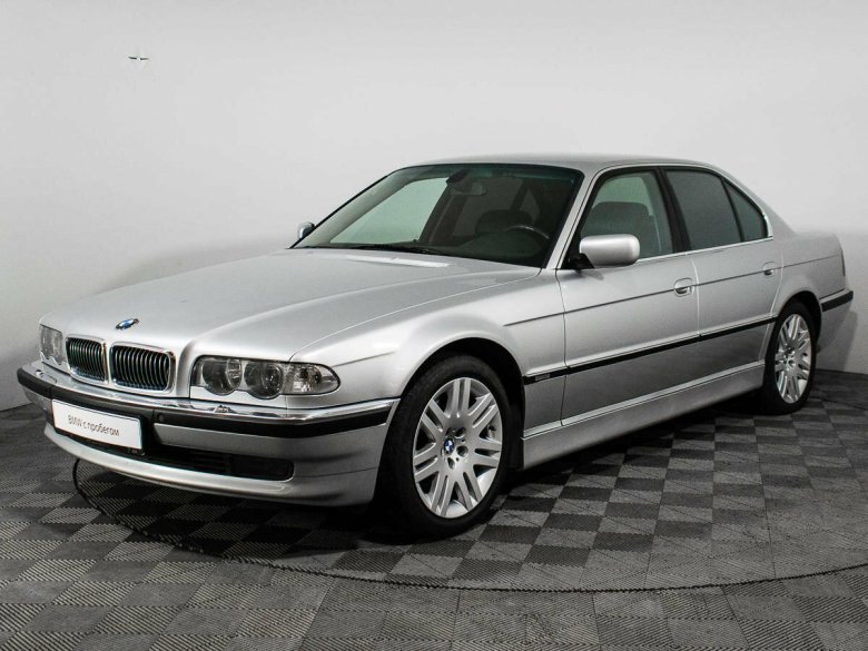 BMW 750i e38