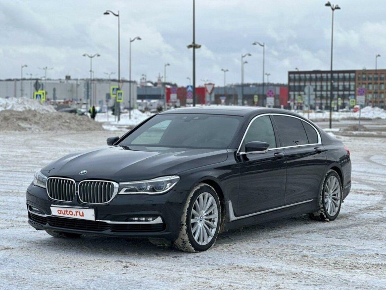 Бмв 7 серии 2015