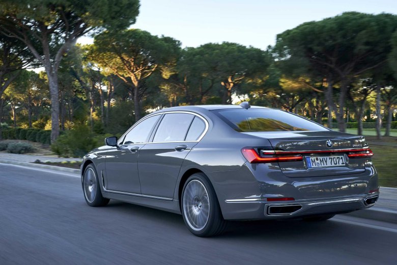 BMW 7 750li XDRIVE