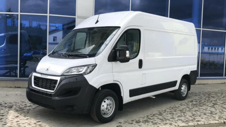 Peugeot Boxer 2021