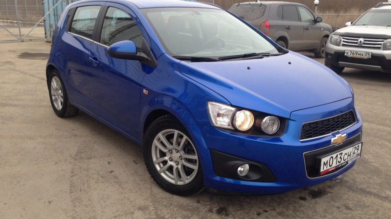 Chevrolet aveo 2013 хэтчбек