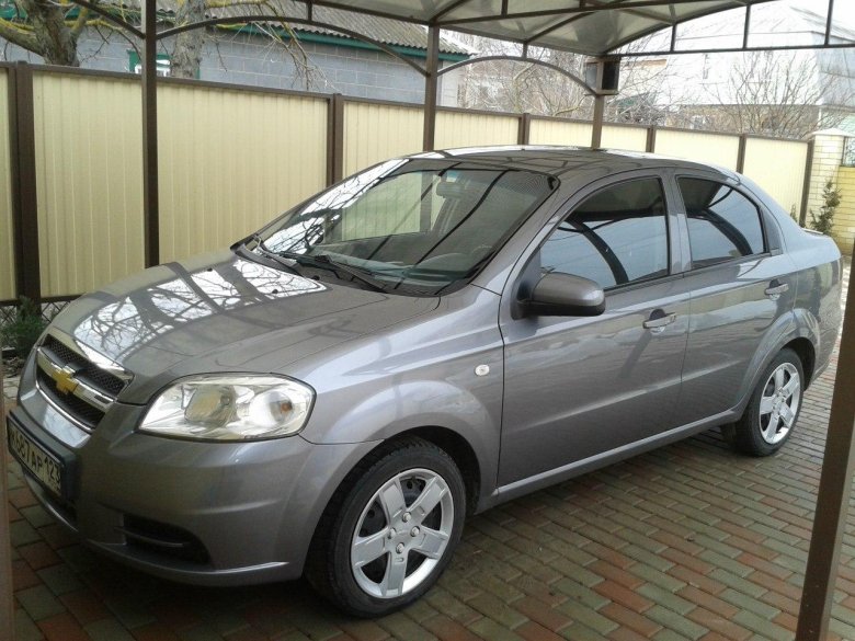 Chevrolet aveo 2011 года