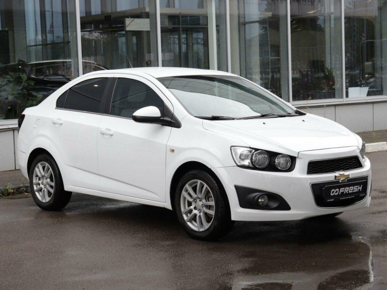 Авео 2014 белый