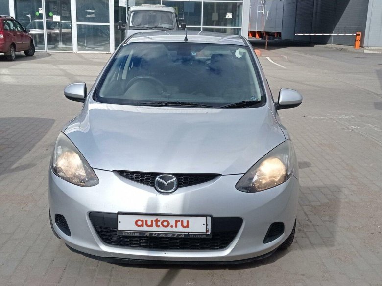 Мазда Демио 2012