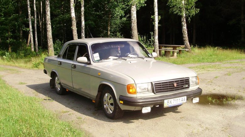 ГАЗ-31029 автомобиль