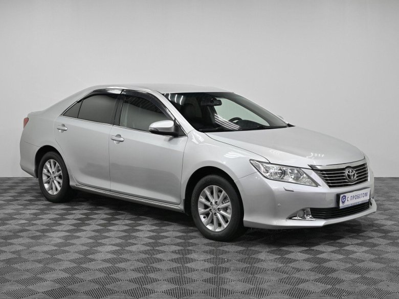 Toyota camry 2012