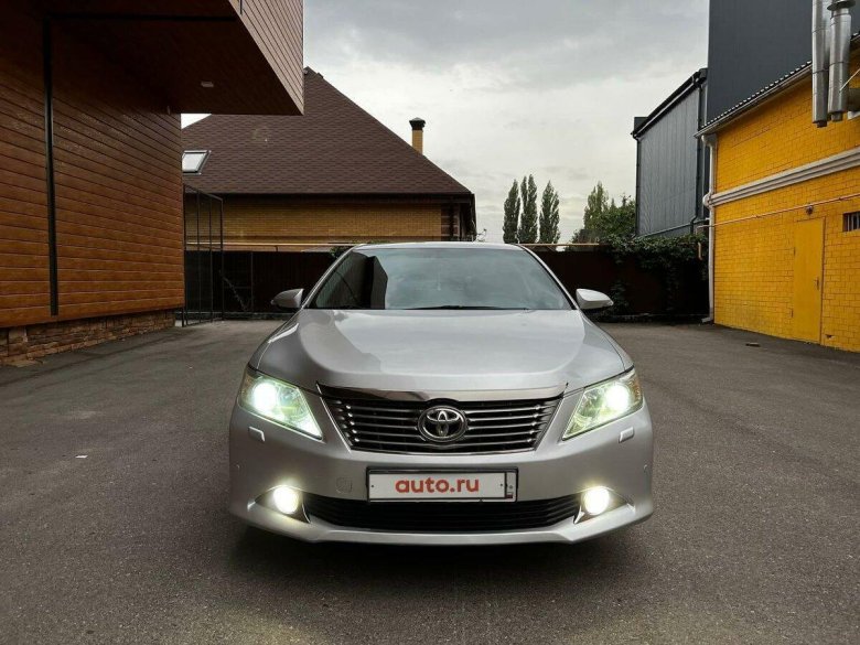 Toyota camry vii xv 50
