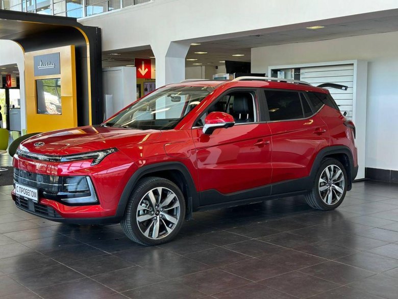 Красный москвич 2023