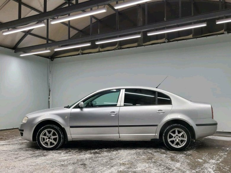 Шкода суперб 2003 2.8