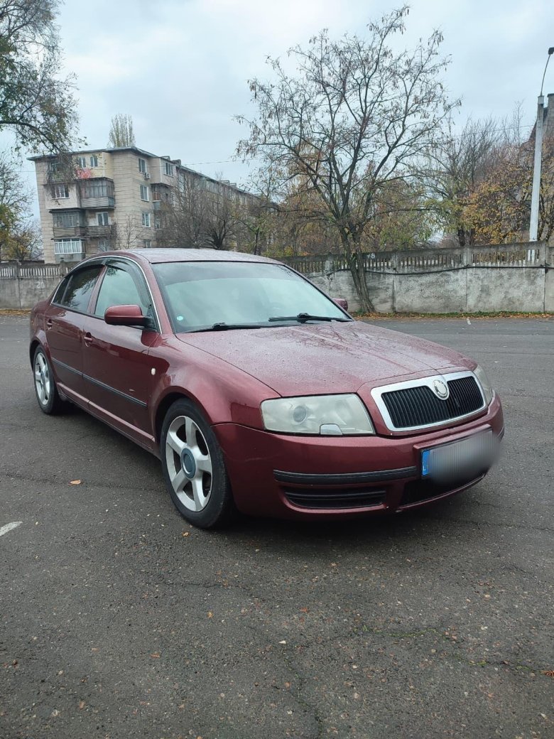 Шкода Суперб 2003 год неправильно набрал код магнитолы