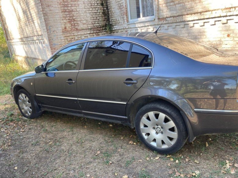 Шкода Суперб 1 цвета