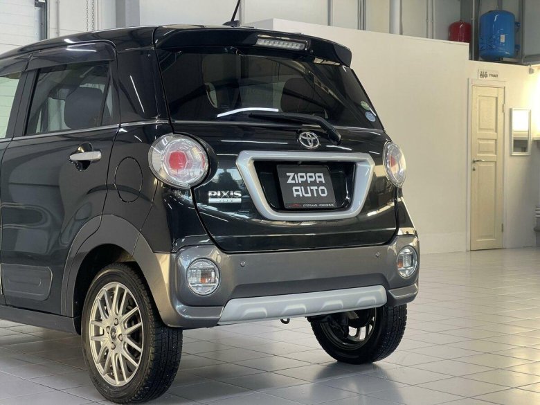 Toyota pixis
