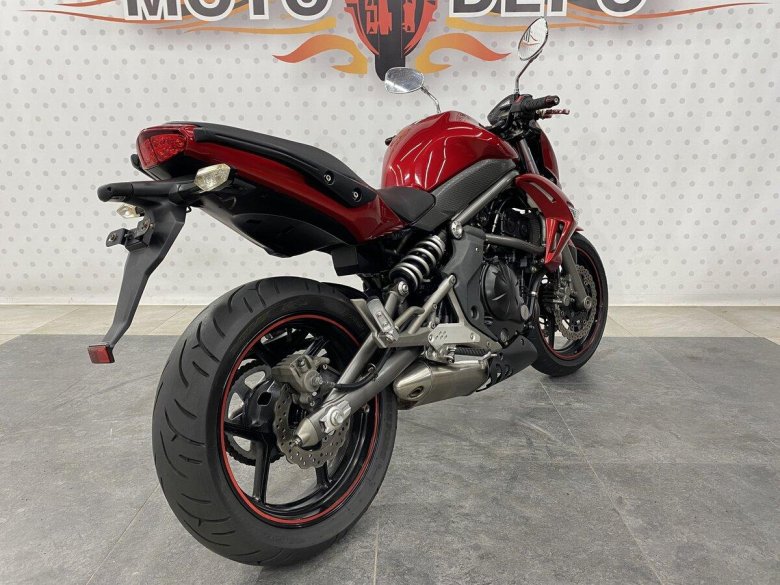 Кавасаки er4