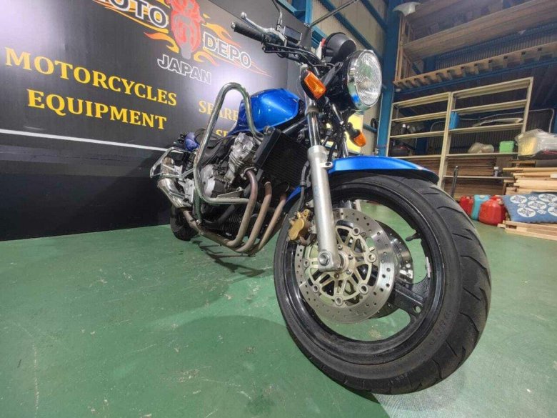 Мотоцикл honda cb 400