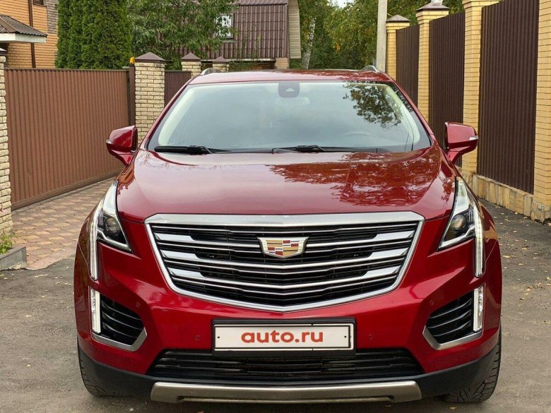 Красный кадиллак