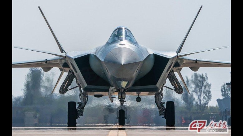 J-20 истребитель пятого поколения