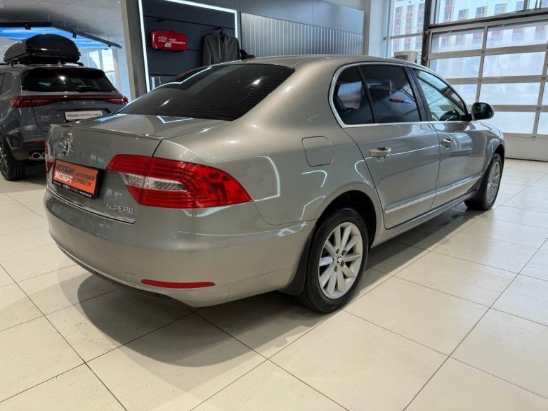 Skoda superb 2014