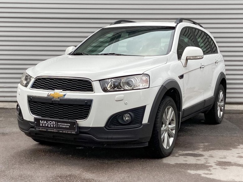 Chevrolet Captiva 2013 белый