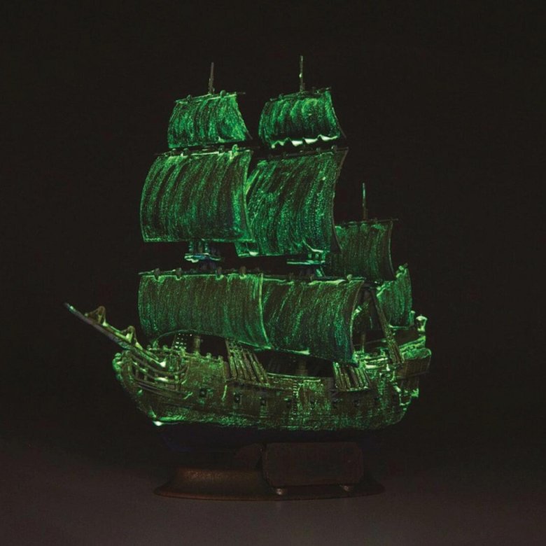 Сборная модель Летучий голландец звезда