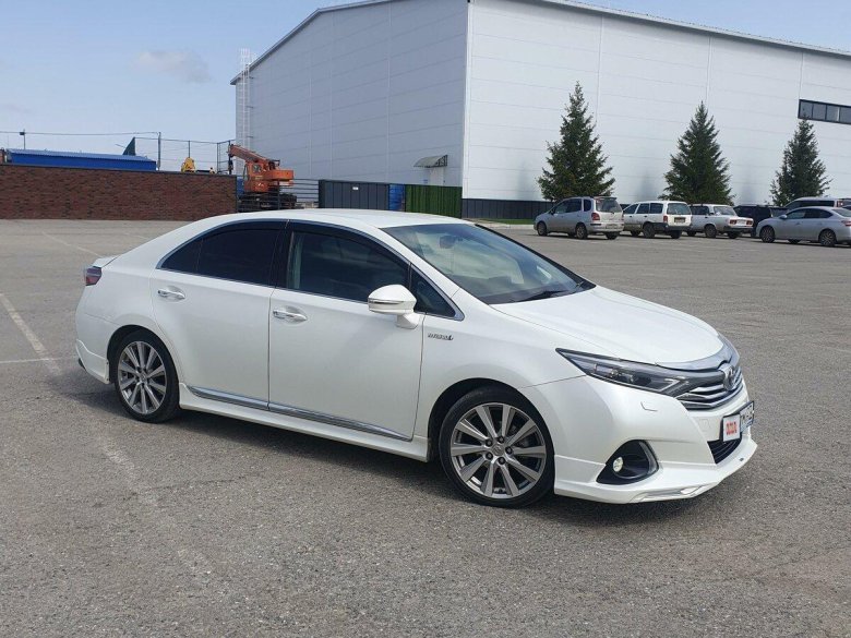 Toyota sai рестайлинг 2013