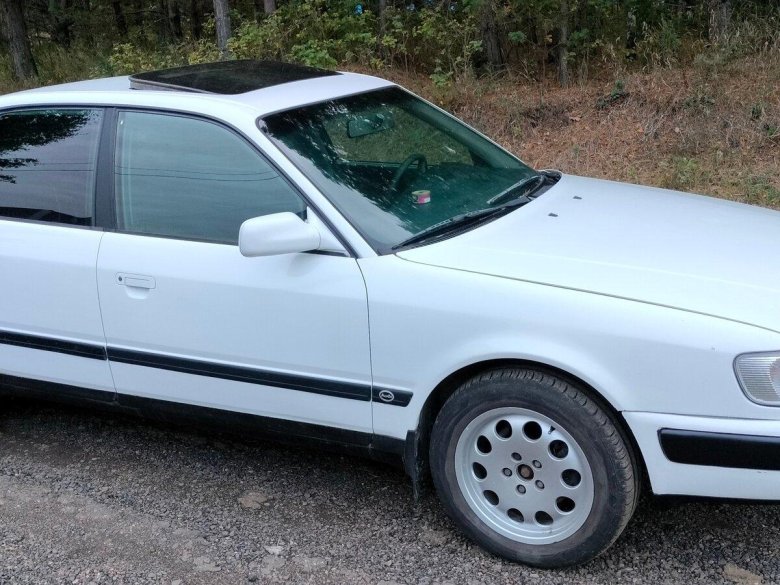 Ауди 100 с4 белая