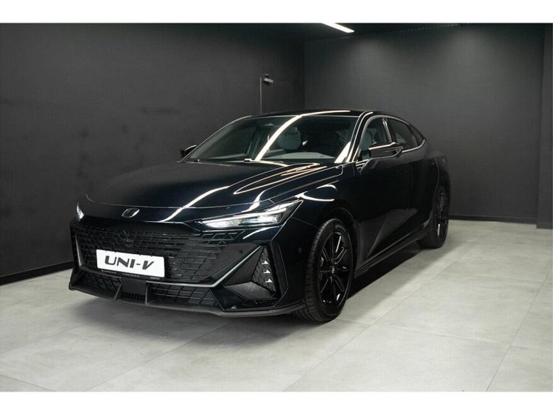 Камри 2022 черная