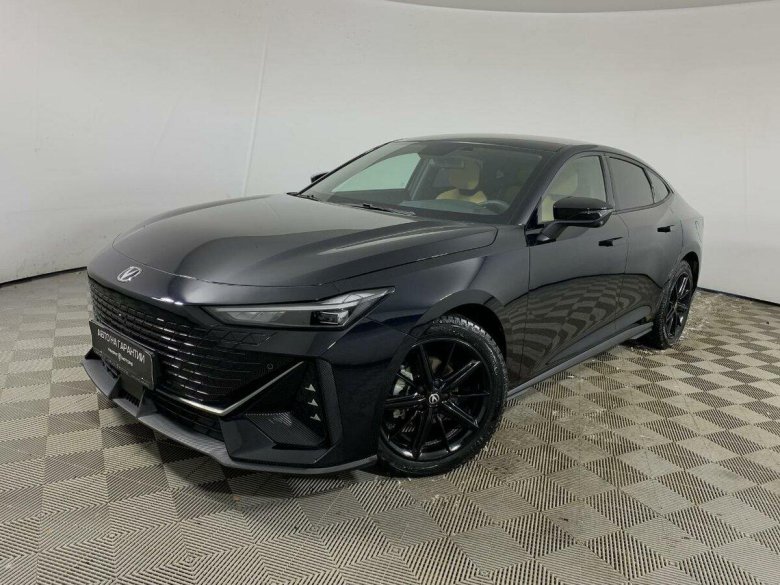 Changan Uni-v i лифтбэк