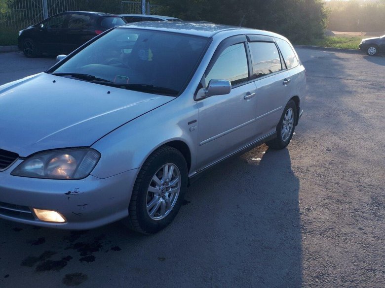 Хонда Авансир 2002