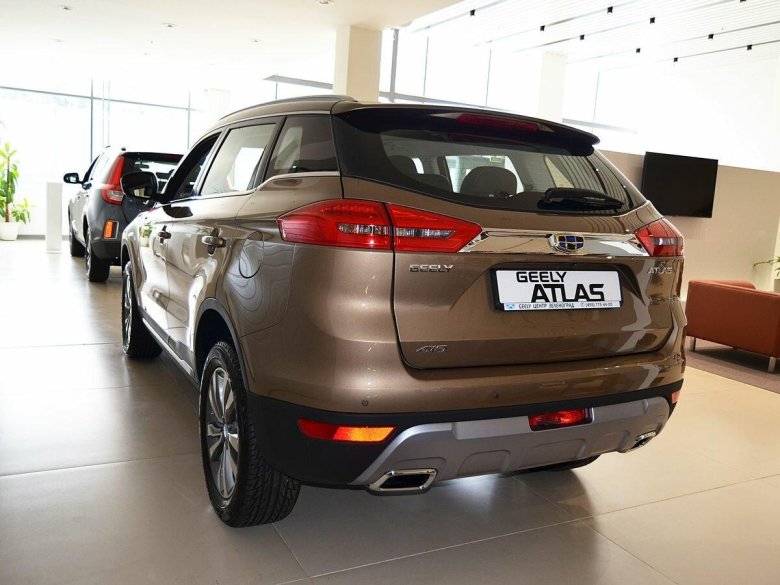Geely Atlas 4wd