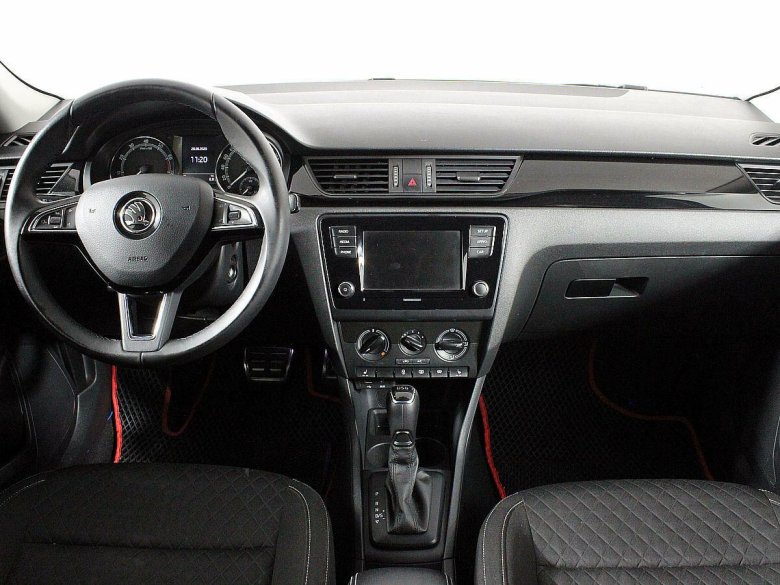 Комплектации Шкода Рапид 2017