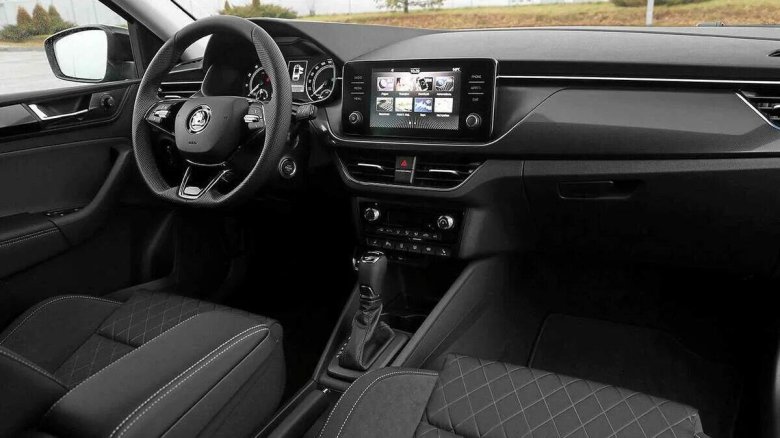 Шкода Рапид 2021 салон