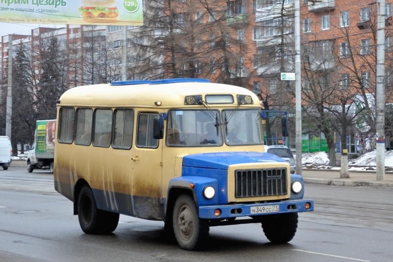 КАВЗ 3976