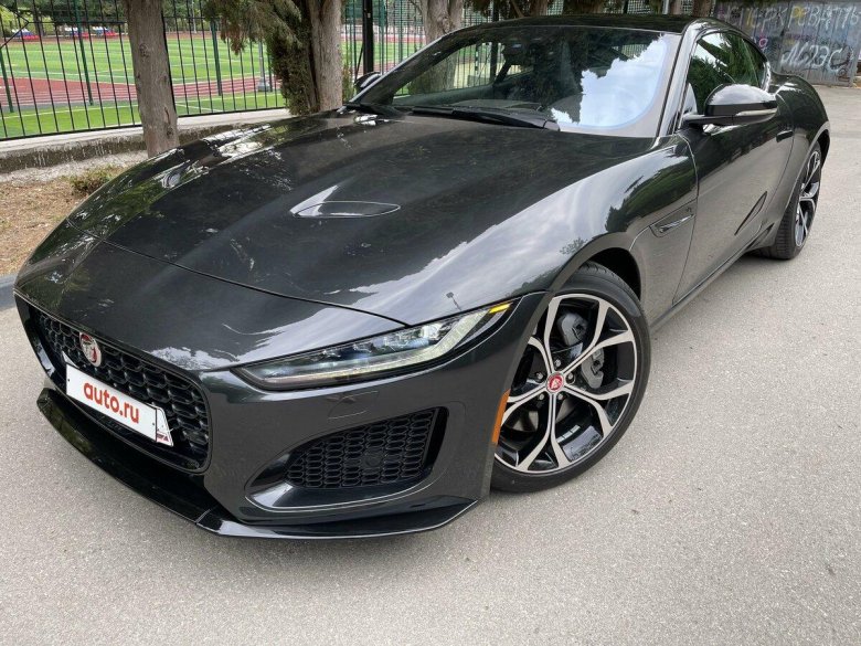 Camaro 2020 6.2 qizil rangli